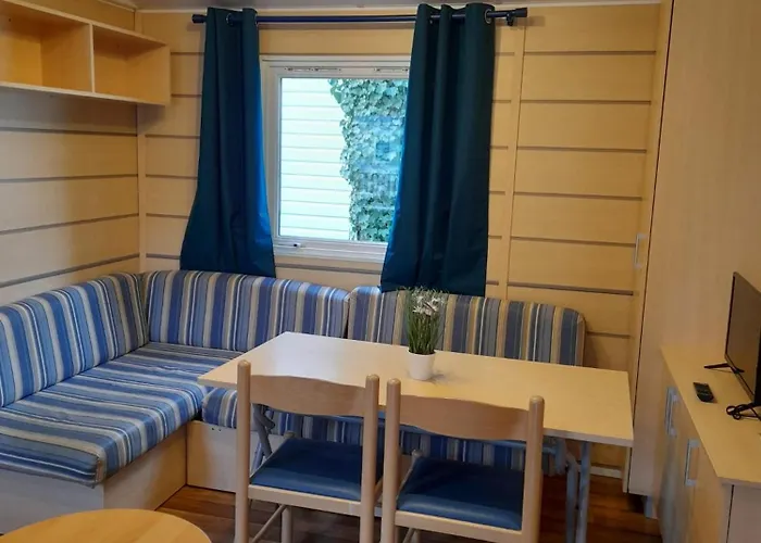 Camping Lydia's Mobilhome Am Europa-park Rulantica Boofzheim